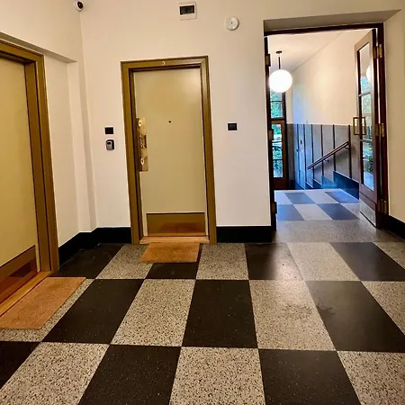 Apartament Old Town Jacuzzi - Wymeldowanie Do 13