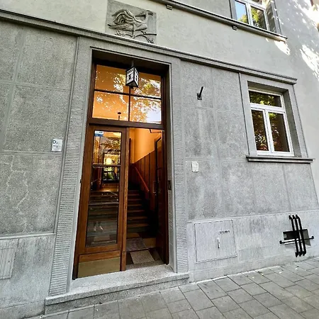 Old Town Jacuzzi - Wymeldowanie Do 13 * Kraków